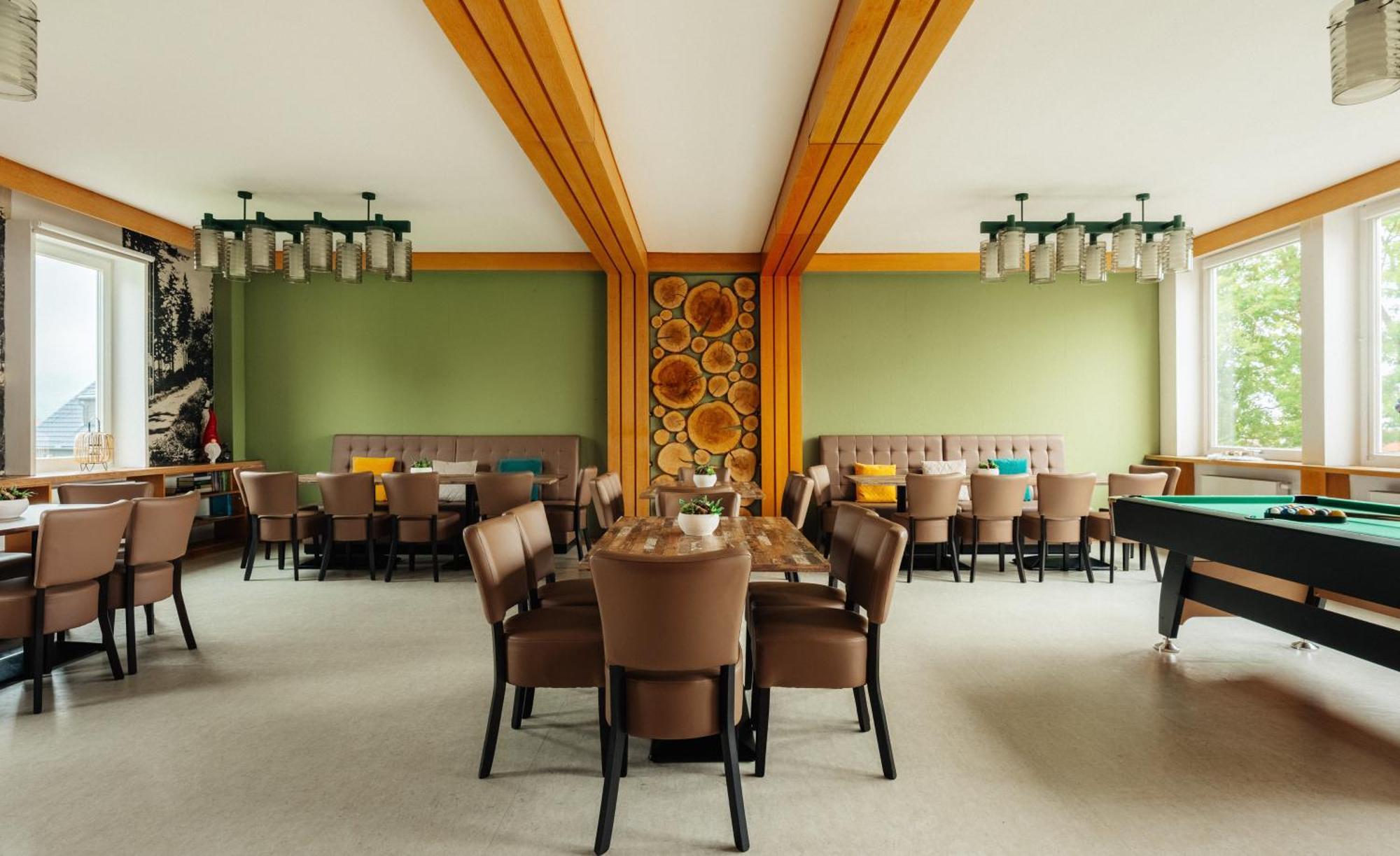 Haus Sonnblick - Gruppenhaus - Bis Zu 42 Personen - Grosser Gemeinschaftsbereich - Billiard - Soccer - Dart - Garten ブラウンラーゲ エクステリア 写真