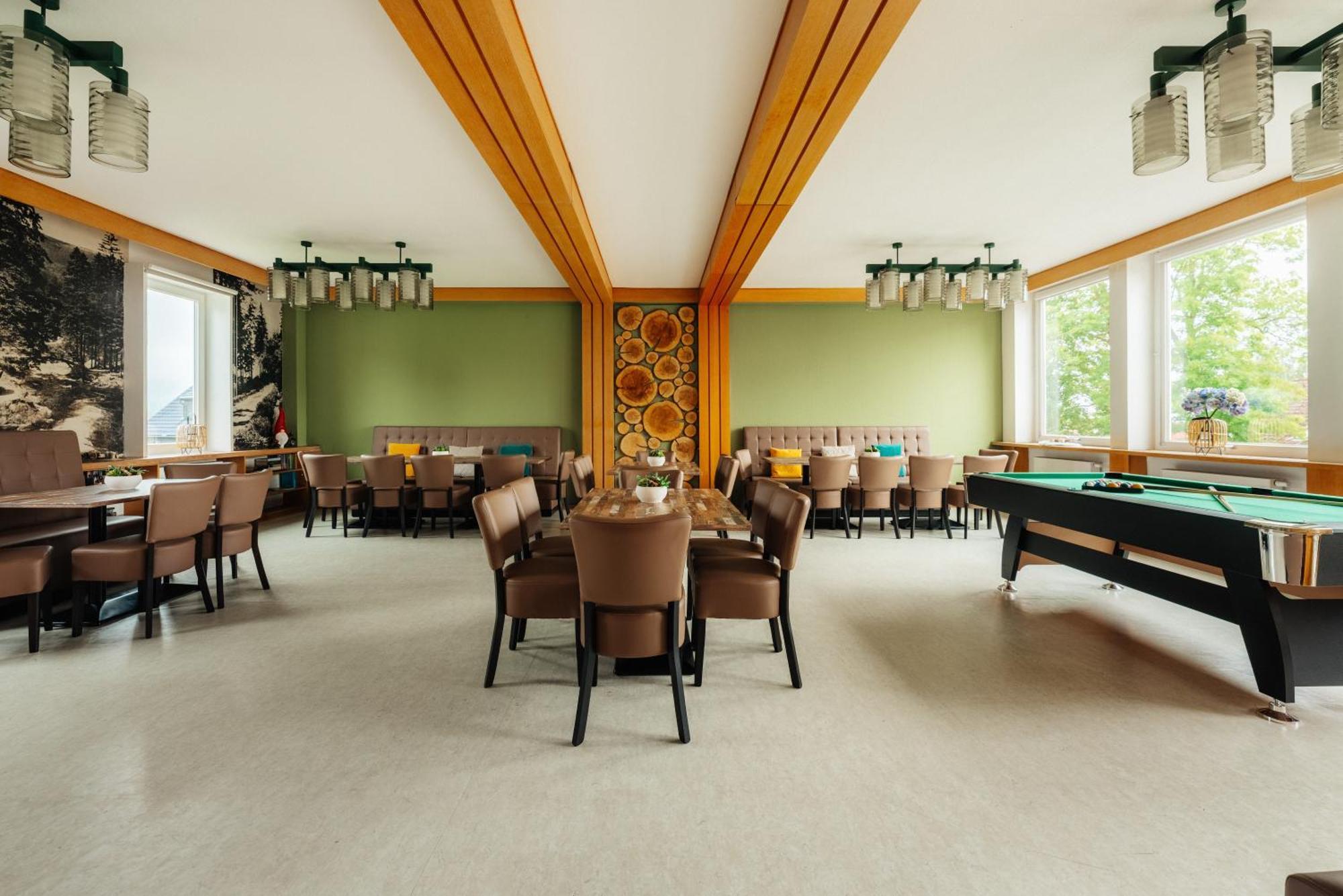 Haus Sonnblick - Gruppenhaus - Bis Zu 42 Personen - Grosser Gemeinschaftsbereich - Billiard - Soccer - Dart - Garten ブラウンラーゲ エクステリア 写真